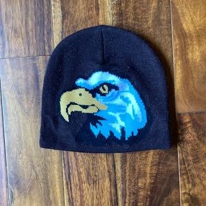 Small Eagle Toque